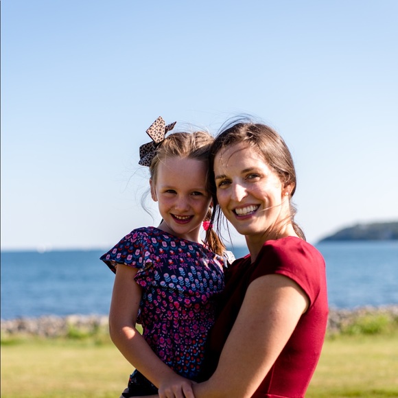 Meet your Posher, Leah - Picture 1 of 1